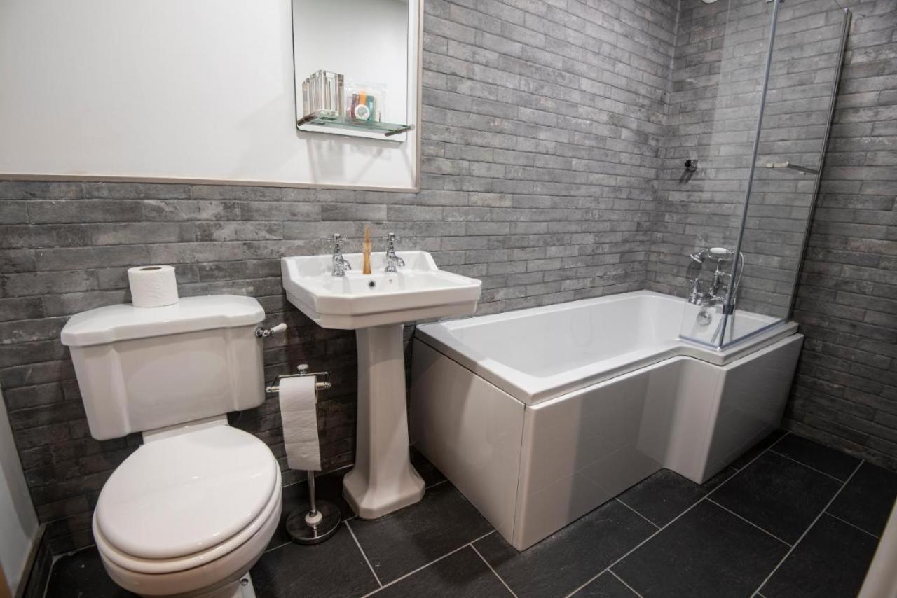 The George Wright Boutique Hotel, Bar & Restaurant Rotherham Luaran gambar